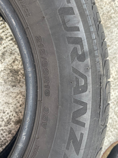 215/60/16 - estive - Bridgestone - DOT 2020 - Usato