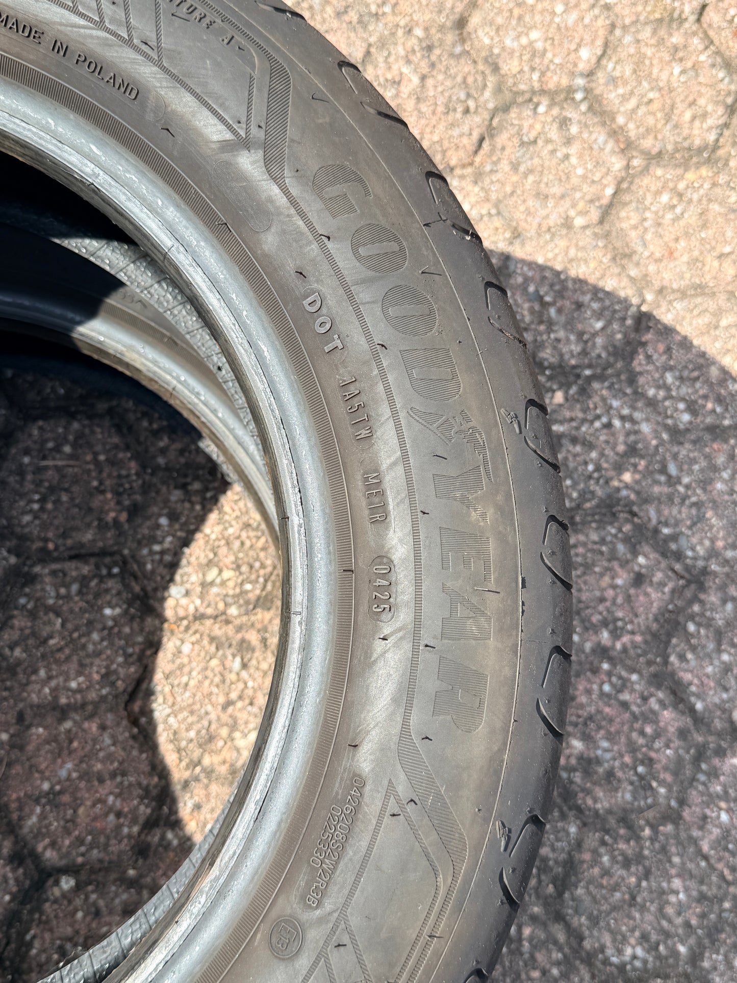 175/65/15 - Estive - Goodyear - DOT 2025 - Usato
