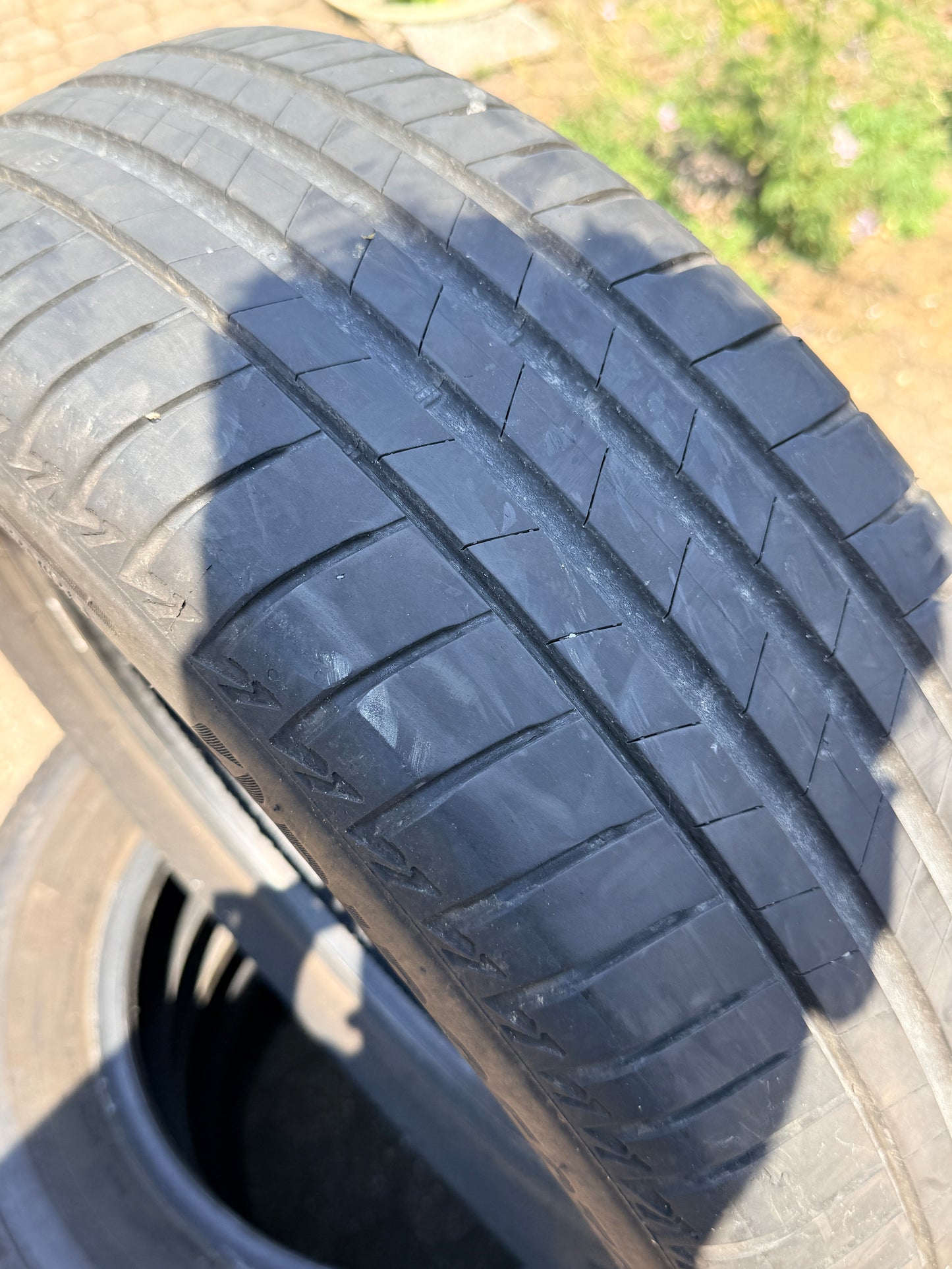 205/60/16 - Estive - Bridgestone - DOT 2021 - Usato