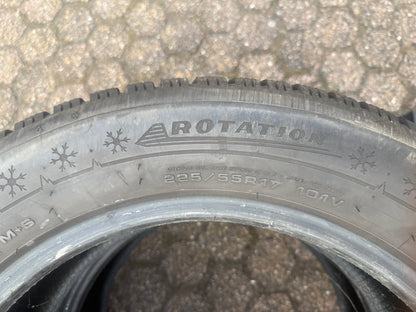 225/55/17 - Invernali - Dunlop - DOT 2020 - Usato