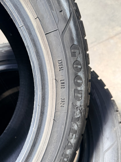 225/55/18 - Invernali - Goodyear - DOT 2024 - Usato