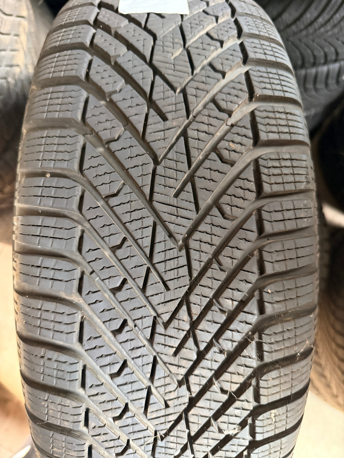 215/60/16 - Invernali - Pirelli - DOT 2023 - Usato