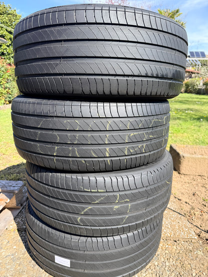 225/50/18 - Estive - Michelin - DOT 2022 - Usato