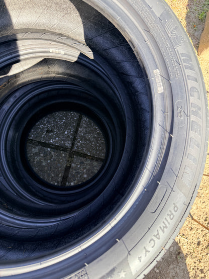 225/50/18 - Estive - Michelin - DOT 2022 - Usato