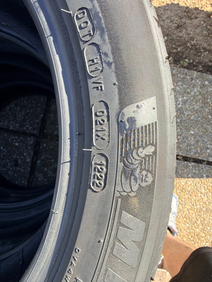 225/50/18 - Estive - Michelin - DOT 2022 - Usato